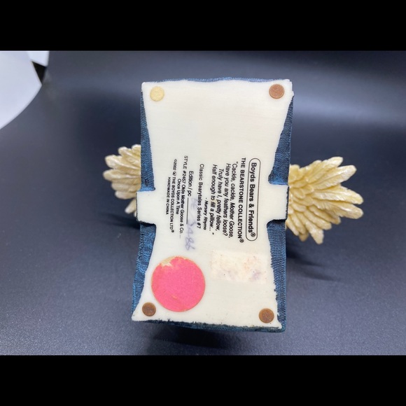 Boyds Bears: Old Mother Goosebeary - 1st Edition 1E/2510 # 2457 - Series #7 - Picture 5 of 6